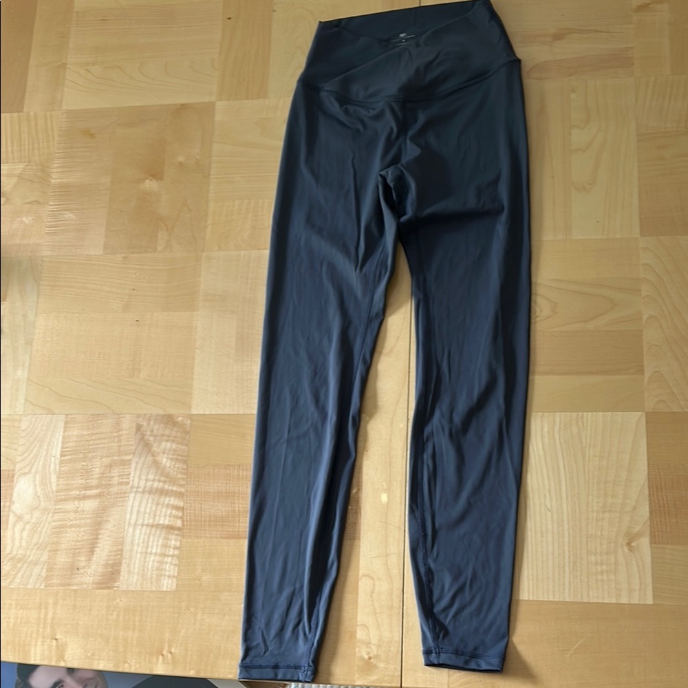 Sleek J80 (Jatie Fit) grayish leggings